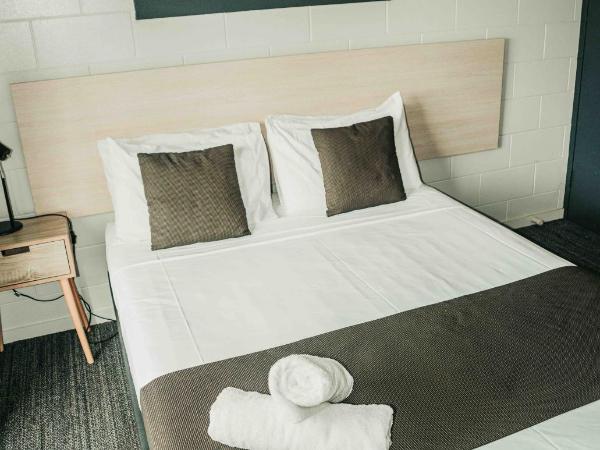 Cairns Queens Court : photo 1 de la chambre chambre double Économique avec salle de bains commune - ménage non assuré