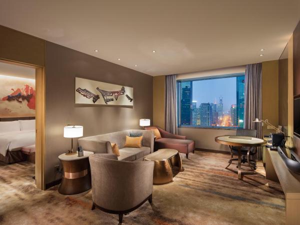 Hilton Shenyang : photo 4 de la chambre suite 1 chambre lit king-size