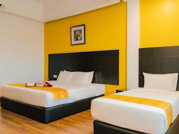 Hotel Sentral Riverview Melaka : photo 2 de la chambre chambre familiale