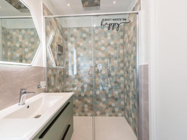 MARCANTONIO ROOM Ampia camera con bagno privato e self check in : photo 10 de la chambre chambre double avec salle de bains privative