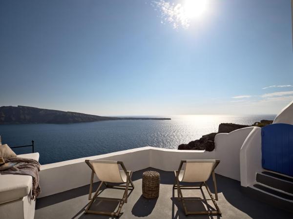 Esperas : photo 4 de la chambre suite supérieure avec petite piscine et vue sur coucher de soleil