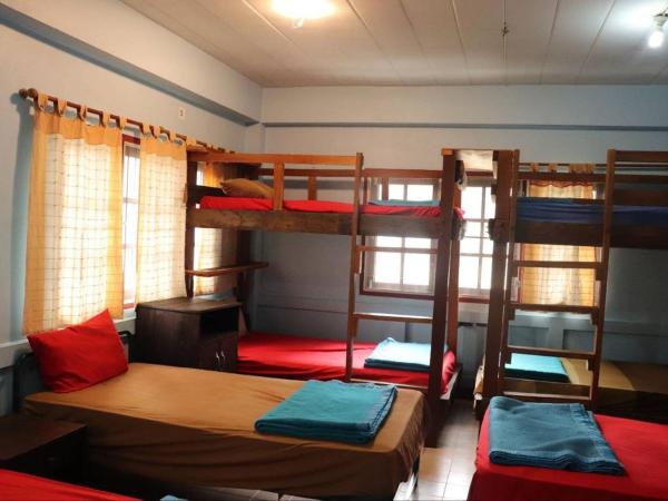Trekker Camp : photo 1 de la chambre lit simple dans dortoir de 8 lits avec climatisation