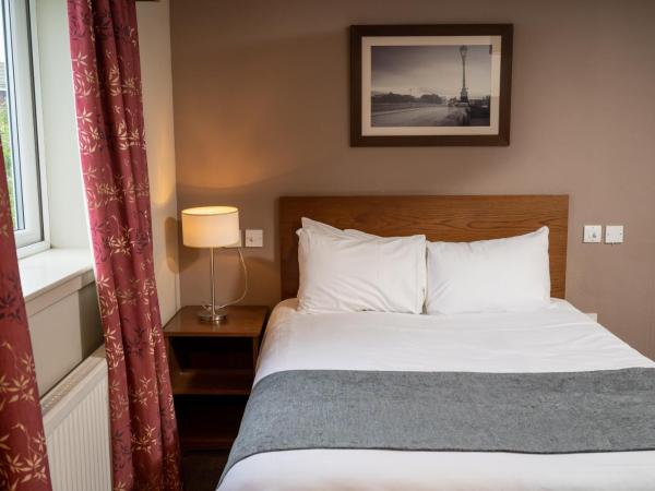 Wellington Hotel by Greene King Inns : photo 3 de la chambre chambre lit king-size