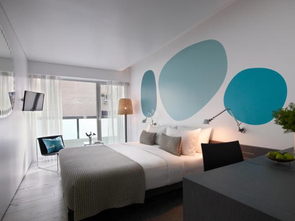 Hotel Fresh : photo 1 de la chambre chambre double ou lits jumeaux avec balcon