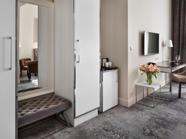 Wyndham Grand Krakow Old Town : photo 3 de la chambre chambre lit queen-size standard - non-fumeurs