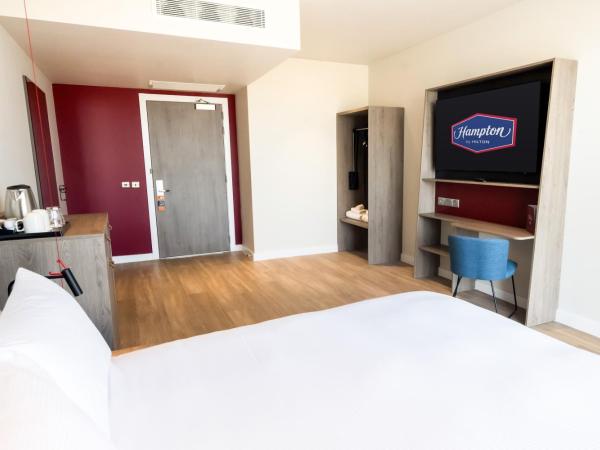 Hampton By Hilton Blackpool : photo 7 de la chambre premium queen room with view - accessible