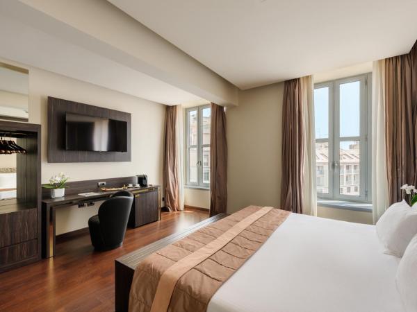 Hotel The Square Milano Duomo - Preferred Hotels & Resorts : photo 3 de la chambre chambre triple deluxe