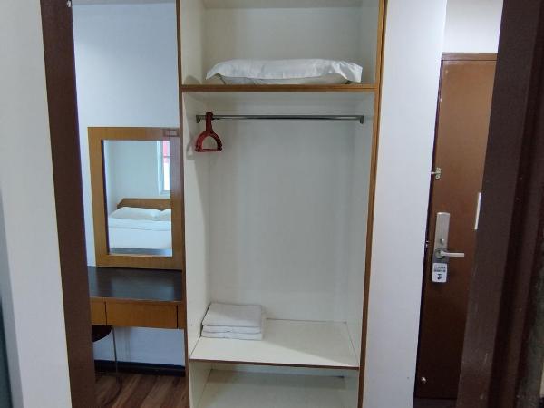 Marine Bay Hotel : photo 4 de la chambre chambre double standard