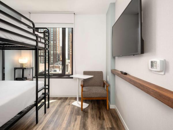 Motto by Hilton Philadelphia Rittenhouse Square : photo 1 de la chambre chambre lits jumeaux avec lits superposés