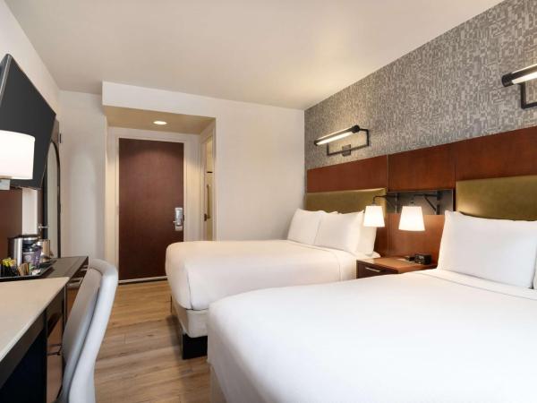 DoubleTree by Hilton New York Downtown : photo 3 de la chambre chambre double avec 2 lits doubles