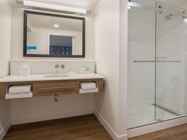 Hampton Inn And Suites By Hilton Portland-Pearl District : photo 6 de la chambre suite studio lit king-size - non-fumeurs