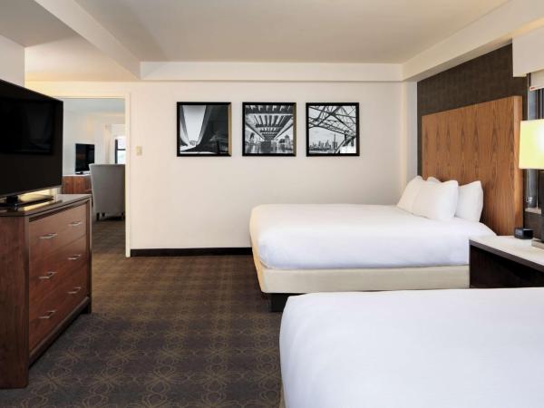 DoubleTree by Hilton Hotel & Suites Pittsburgh Downtown : photo 4 de la chambre suite 2 chambres