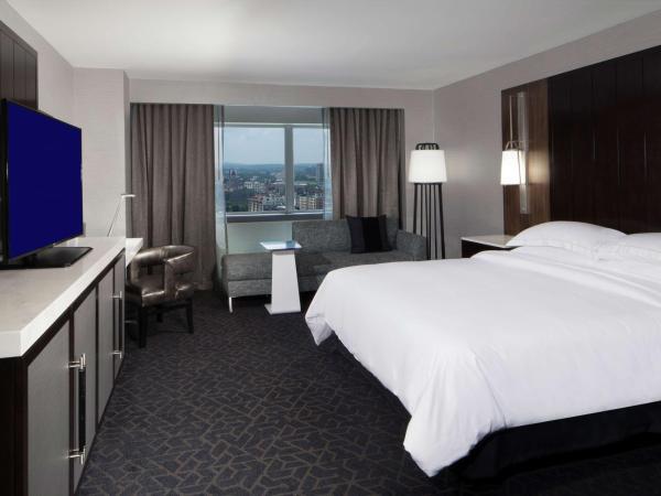 Hilton Boston Back Bay : photo 2 de la chambre chambre lit king-size
