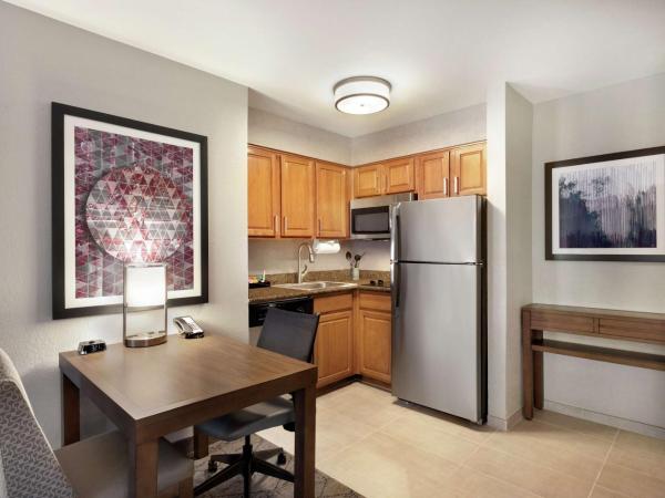 Homewood Suites by Hilton Portland Airport : photo 3 de la chambre suite 1 chambre avec deux lits doubles - non-fumeurs