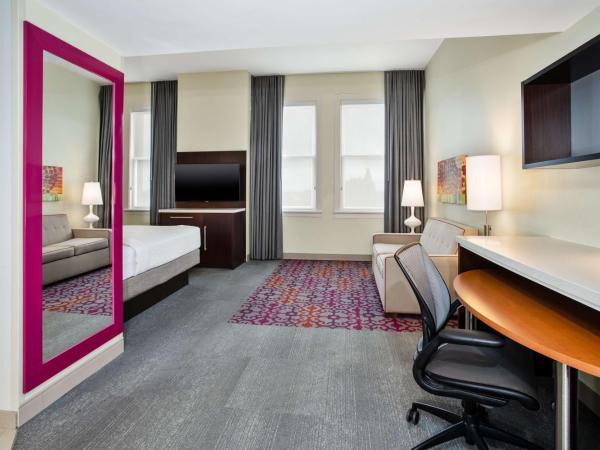Home2 Suites by Hilton San Antonio Downtown - Riverwalk, TX : photo 2 de la chambre studio avec 2 lits queen-size - non-fumeurs