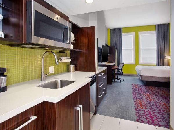Home2 Suites by Hilton San Antonio Downtown - Riverwalk, TX : photo 2 de la chambre suite studio lit king-size - non-fumeurs