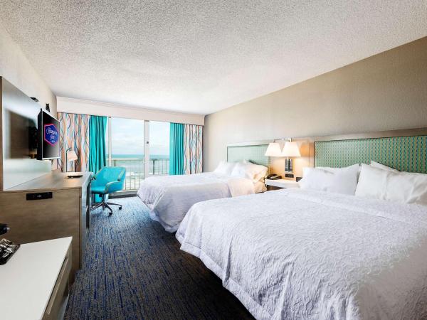 Hampton Inn Virginia Beach Oceanfront North : photo 6 de la chambre chambre lit queen-size - non-fumeurs - vue premium 