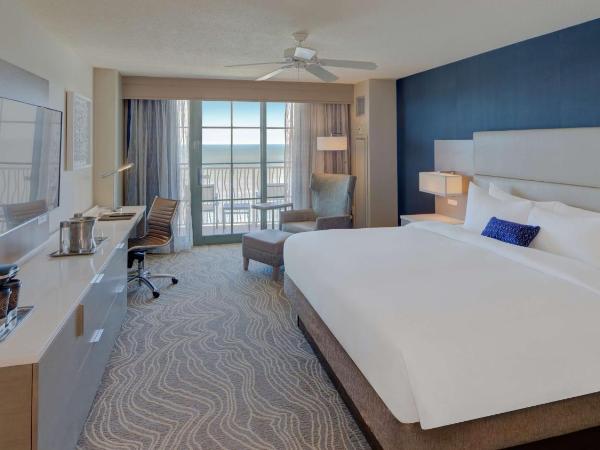 Hilton Virginia Beach Oceanfront : photo 1 de la chambre chambre lit king-size - côté océan