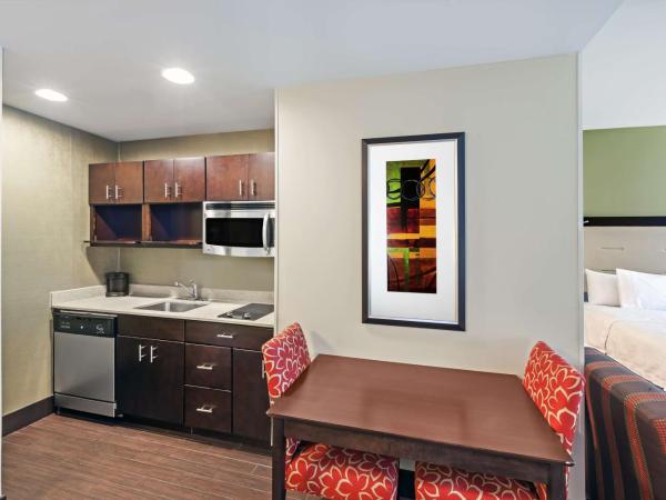 Homewood Suites Dallas Downtown : photo 3 de la chambre suite 1 chambre avec 2 lits queen-size - non-fumeurs