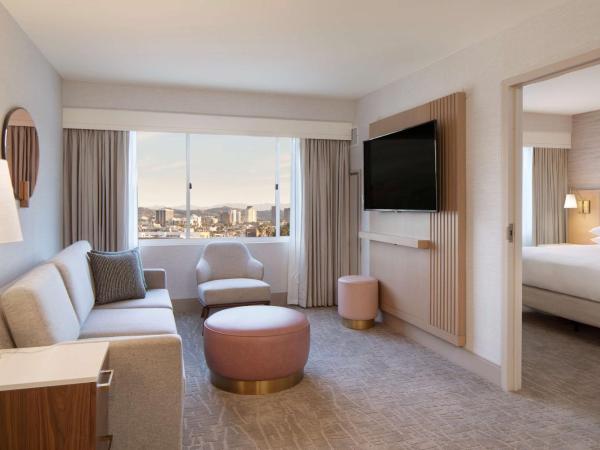 Hilton Santa Monica : photo 6 de la chambre suite 1 chambre lit king-size - accessible aux personnes à mobilité réduite
