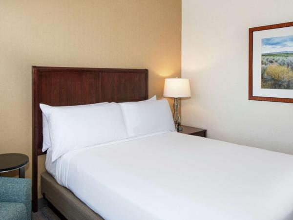 DoubleTree by Hilton Portland : photo 3 de la chambre chambre lit queen-size 