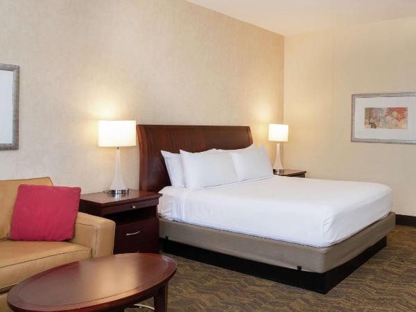 DoubleTree by Hilton Portland : photo 4 de la chambre chambre lit king-size supérieure avec canapé-lit