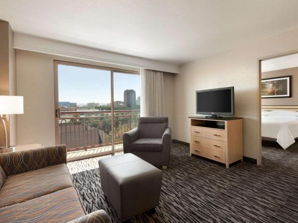 Embassy Suites by Hilton Convention Center Las Vegas : photo 4 de la chambre suite lit king-size exécutive - non-fumeurs
