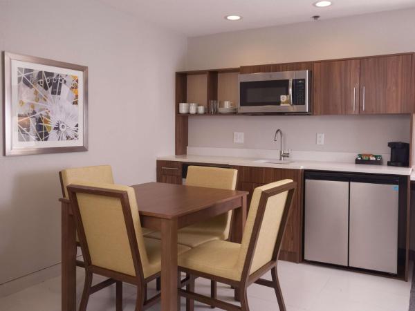 Home2 Suites By Hilton Atlanta Perimeter Center : photo 5 de la chambre suite 1 chambre lit king-size - non-fumeurs
