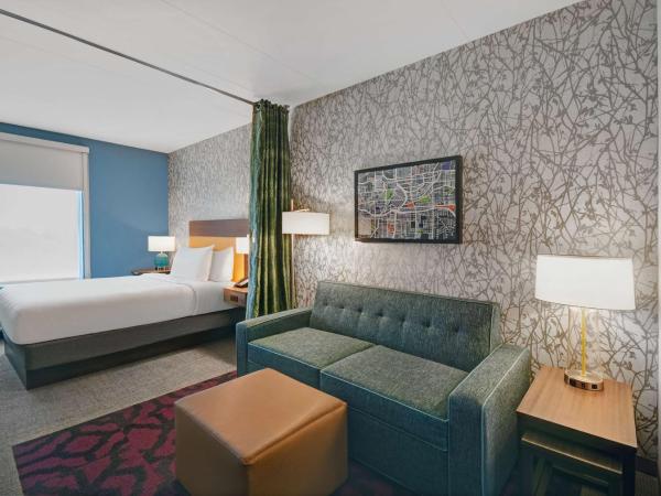 Home2 Suites by Hilton Atlanta Airport North : photo 2 de la chambre suite lit queen-size