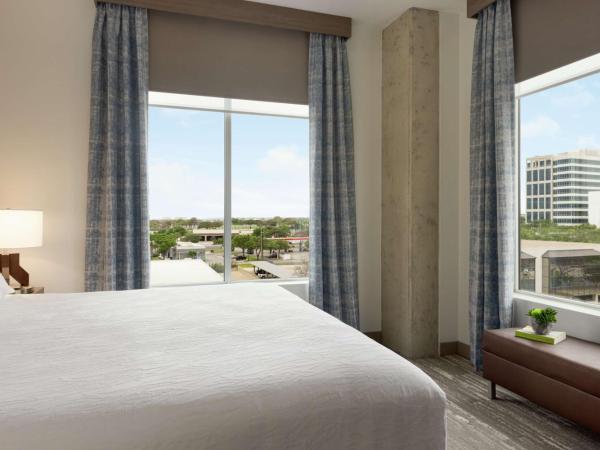 Hilton Garden Inn Austin North-Near the Domain, TX : photo 2 de la chambre suite 2 chambres avec lit king-size