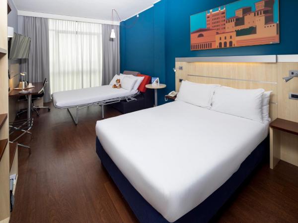 Holiday Inn Express Parma, an IHG Hotel : photo 7 de la chambre chambre double standard