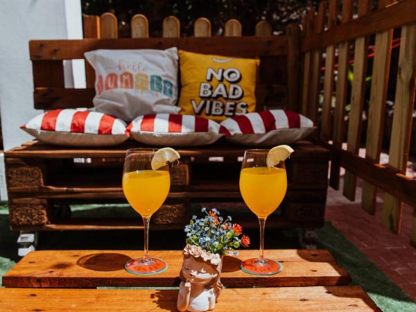 Lemon Tree Rooms : photo 1 de la chambre chambre double - vue sur jardin