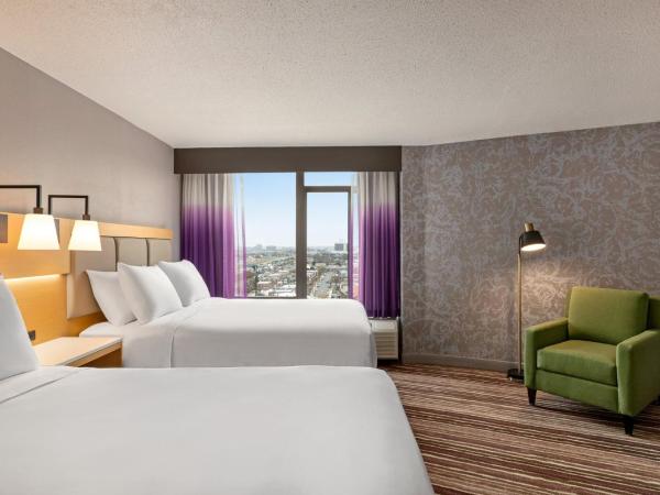 Holiday Inn Philadelphia Arpt-Stadium Area, an IHG Hotel : photo 1 de la chambre chambre standard avec 2 lits queen-size