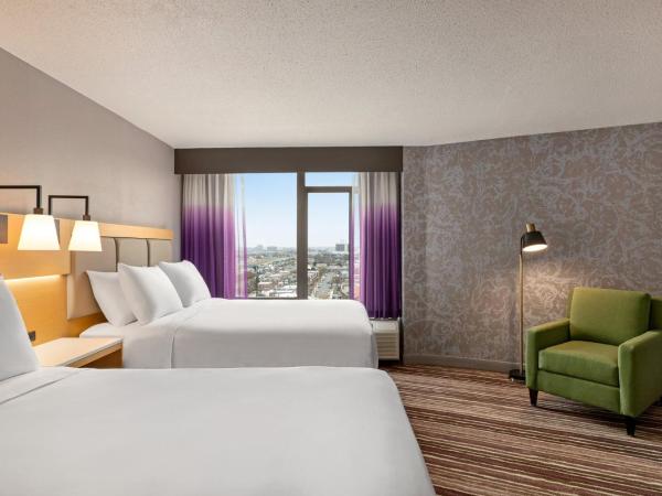 Holiday Inn Philadelphia Arpt-Stadium Area, an IHG Hotel : photo 1 de la chambre chambre standard avec 2 lits queen-size