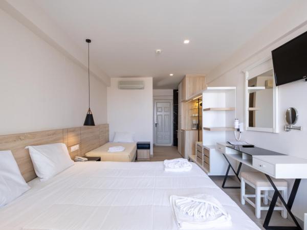 Dimitrios Village Beach Resort : photo 1 de la chambre suite junior