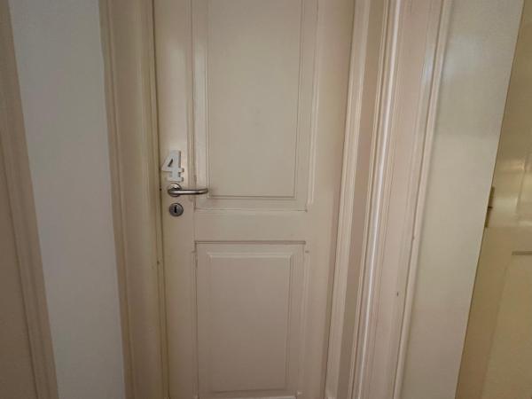 Estrela Charming Rooms by HOST-POINT : photo 7 de la chambre chambre double standard avec salle de bains commune