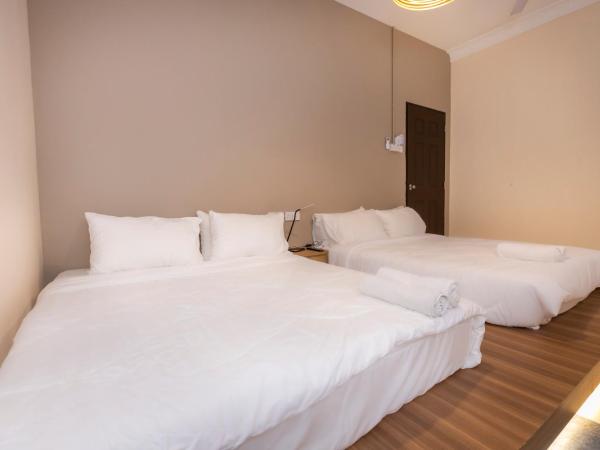 The Bahari Lodge @ Georgetown : photo 4 de la chambre chambre familiale avec salle de bains privative