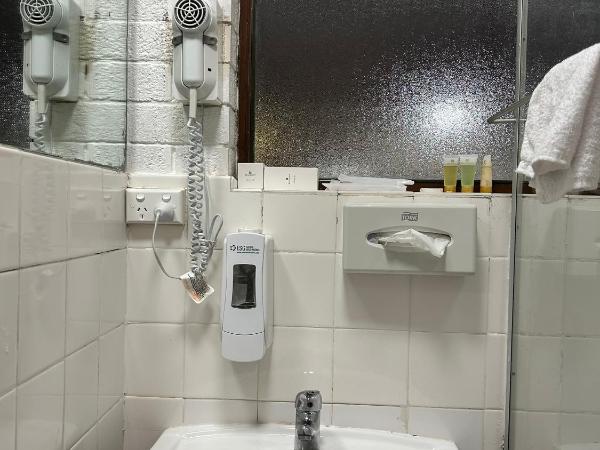 Marco Polo Motor Inn Sydney : photo 4 de la chambre chambre standard lit queen-size