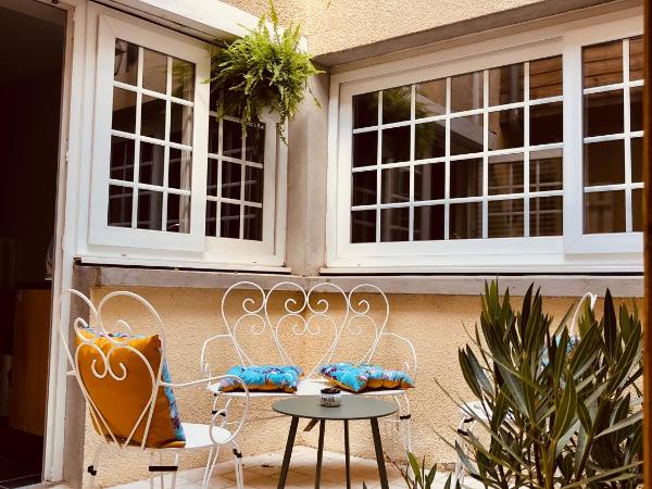 L'AMANTINE Chambres d'hôtes et gîte : photo 1 de la chambre chambre double avec salle de bains privative