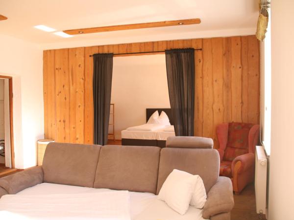 Hotel Goldene Krone Innsbruck : photo 2 de la chambre chambre familiale deluxe