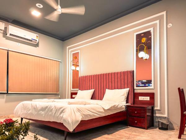 Hoztel Jaipur : photo 3 de la chambre chambre lit king-size