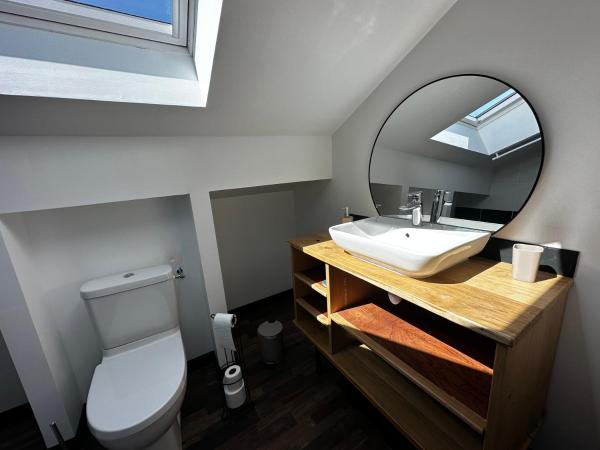 La maison de Nita - chambres d'hôtes : photo 4 de la chambre chambre double avec salle de bains privative