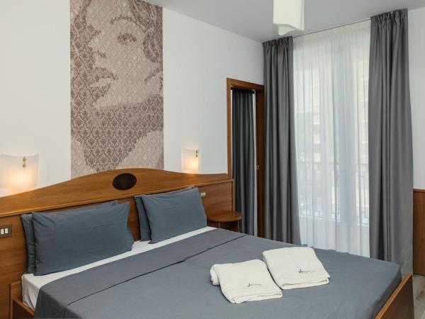 Hotel Leonardo Da Vinci Wellness SPA : photo 4 de la chambre chambre familiale supérieure