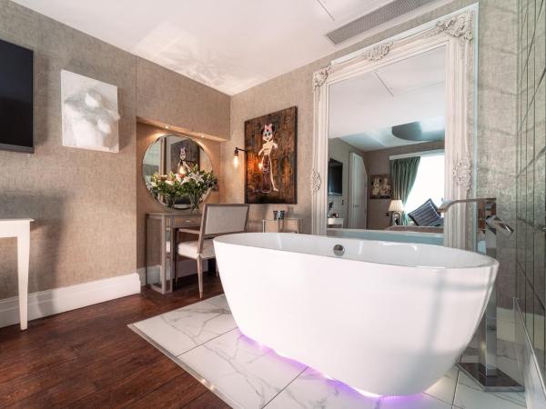 Karma Sanctum Soho Hotel : photo 2 de la chambre suite junior avec balcon