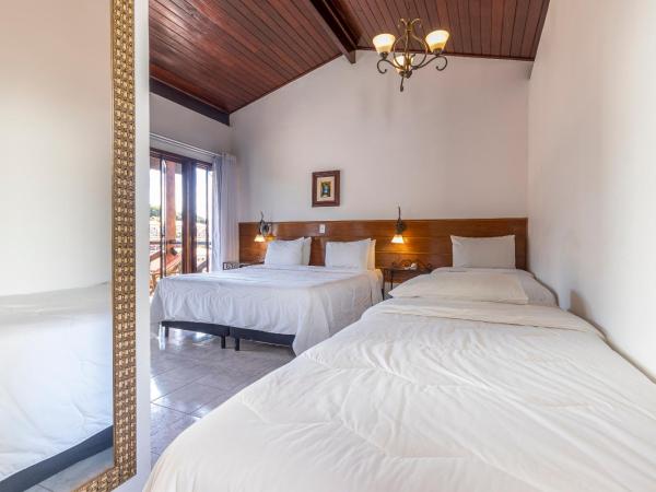 Hotel Ilha Branca Inn : photo 1 de la chambre chambre quadruple