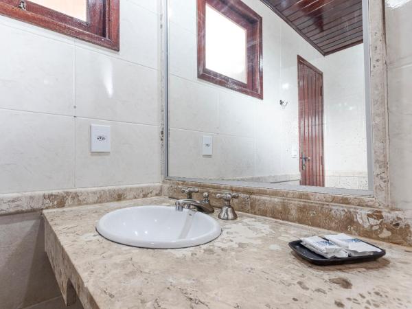 Hotel Ilha Branca Inn : photo 7 de la chambre chambre double avec balcon - vue sur mer