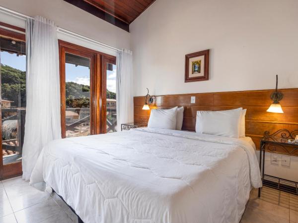 Hotel Ilha Branca Inn : photo 9 de la chambre chambre double avec balcon - vue sur mer