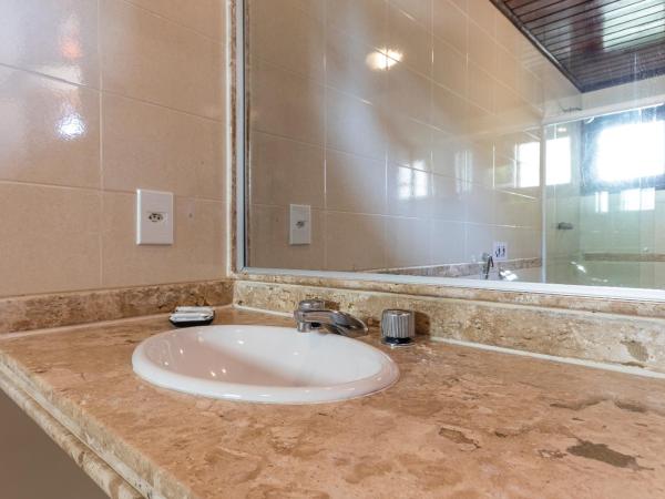 Hotel Ilha Branca Inn : photo 7 de la chambre chambre quadruple