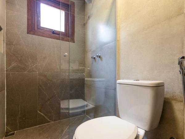 Hotel Ilha Branca Inn : photo 8 de la chambre chambre quadruple