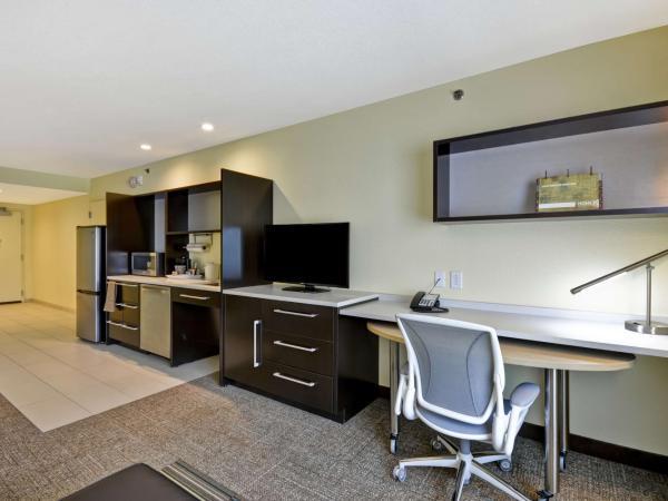 Home2 Suites By Hilton Dallas North Park : photo 2 de la chambre suite studio d'angle lit king-size - non-fumeurs